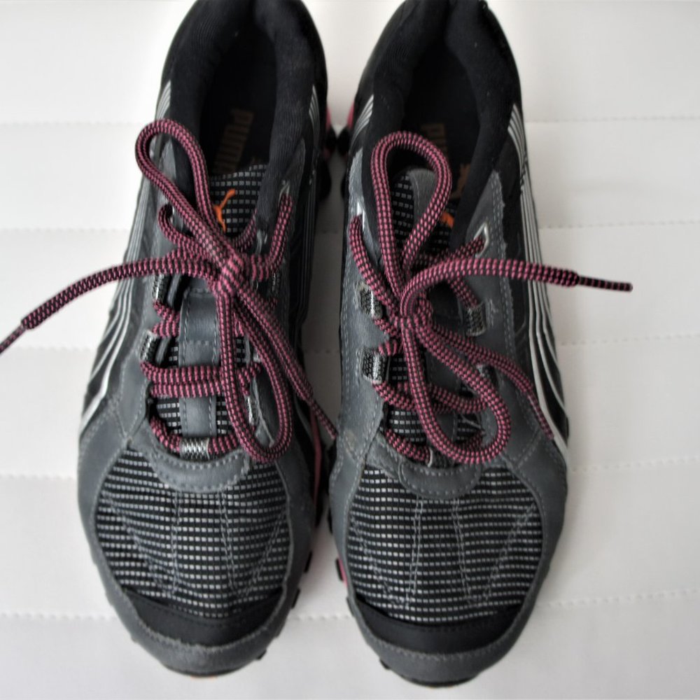 Puma Cell black pink running shoes size 8